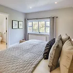 Casa vacanze Host & - White *